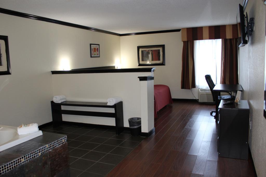 Araamda Inn 노르크로스 외부 사진